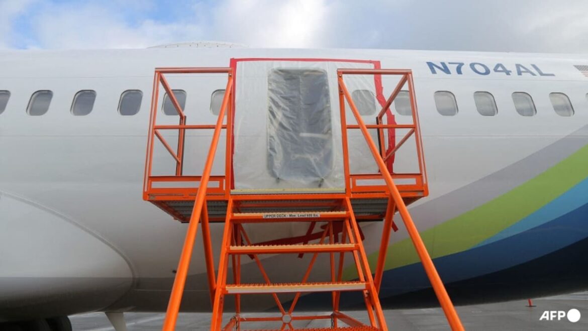 Boeing discloses names of 737 MAX employees after NTSB chair faults cooperation