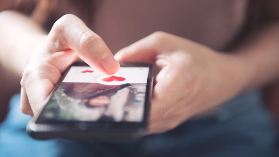 Commentary: Online dating is facing an onslaught of AI-powered fraud