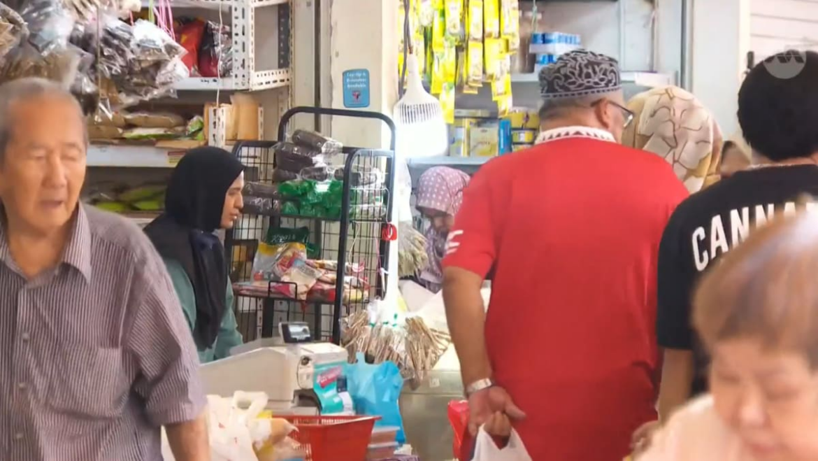 Some shops see brisk business in the lead-up to Hari Raya