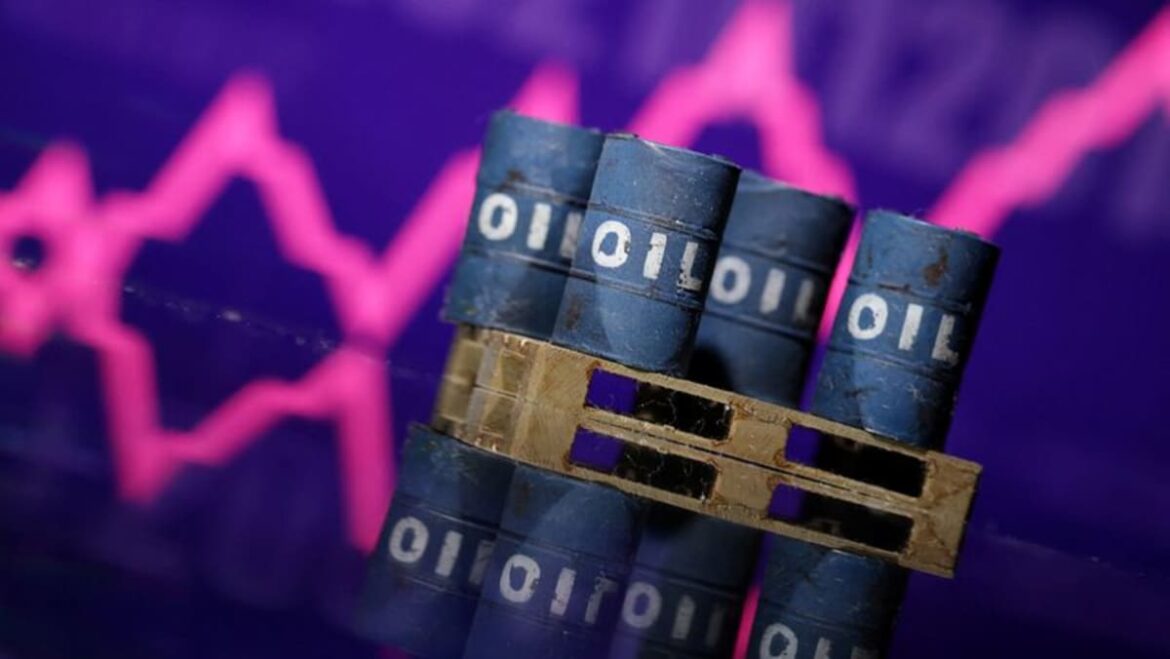 Oil prices settle lower again, eyes on talks for Gaza ceasefire