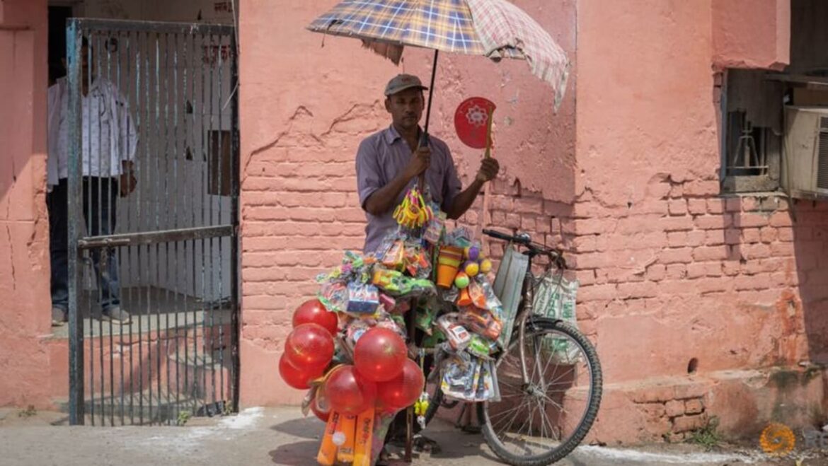 India’s inflation at risk from extreme weather, geopolitical issues, cenbank says