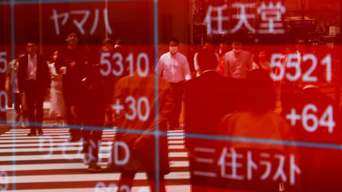 Morning Bid: Bank of Japan center stage, US tech supports
