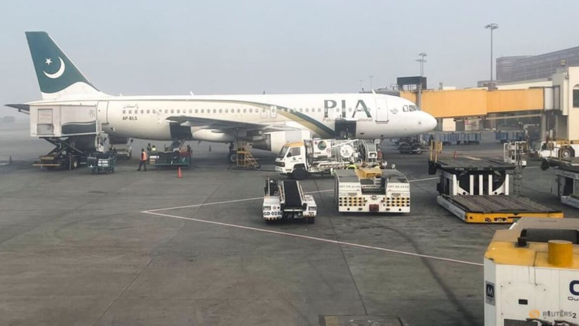Pakistan pushes back deadline for expressions of interest to buy national airline