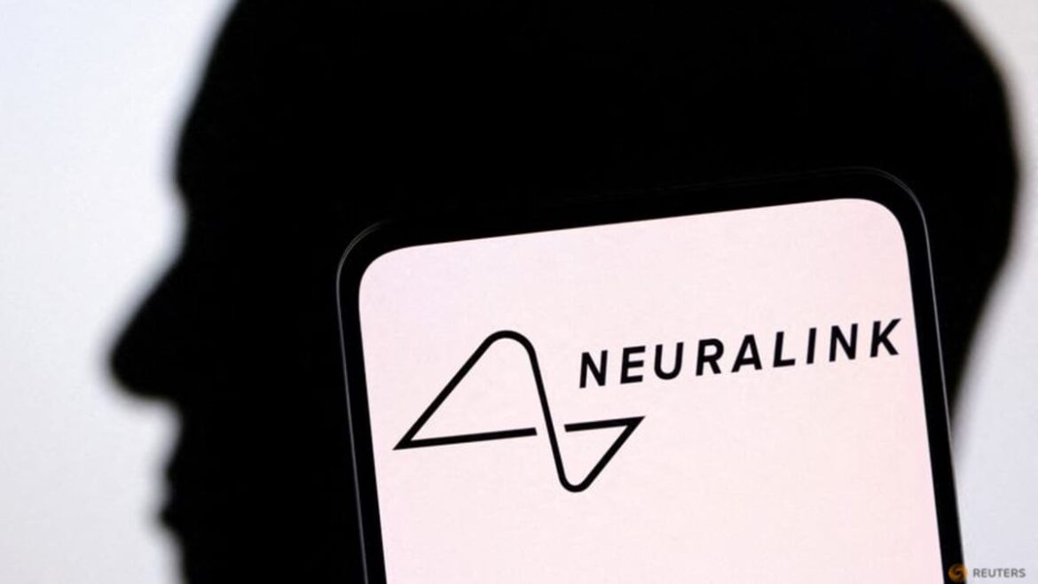 Exclusive-Musk’s Neuralink has faced issues with its tiny wires for years, sources say