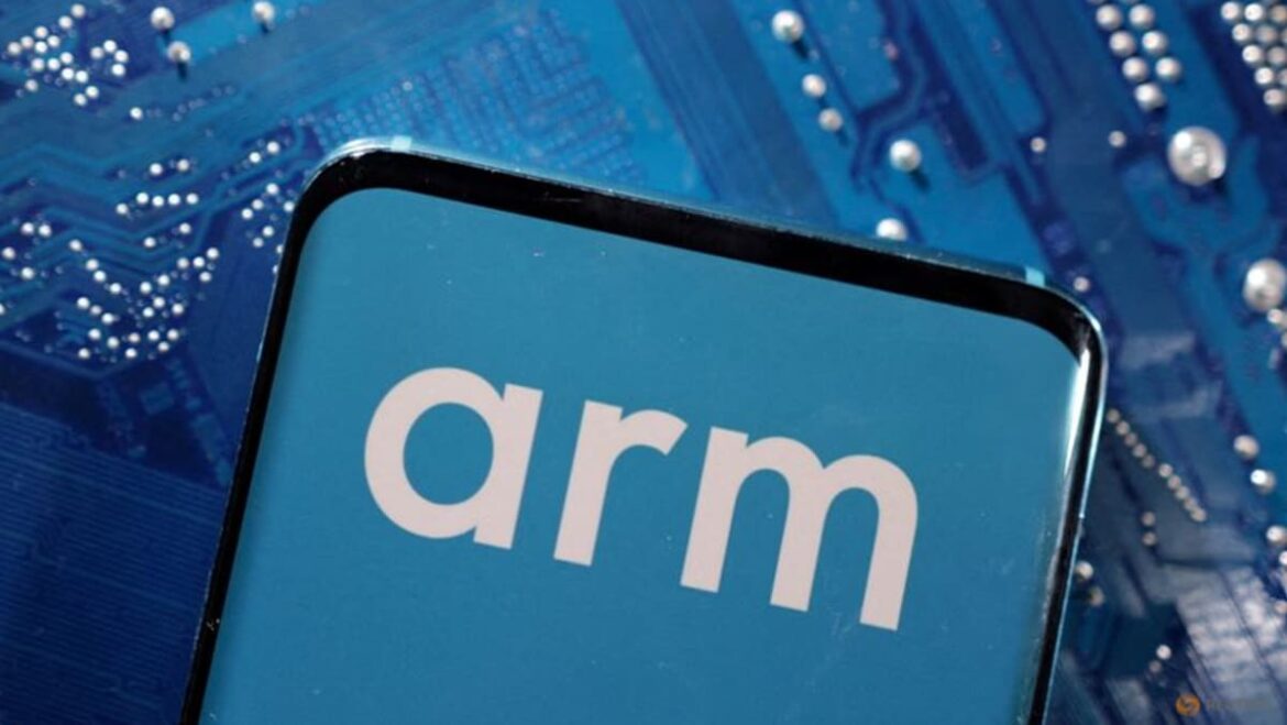 Arm offers new designs, software for AI on smartphones