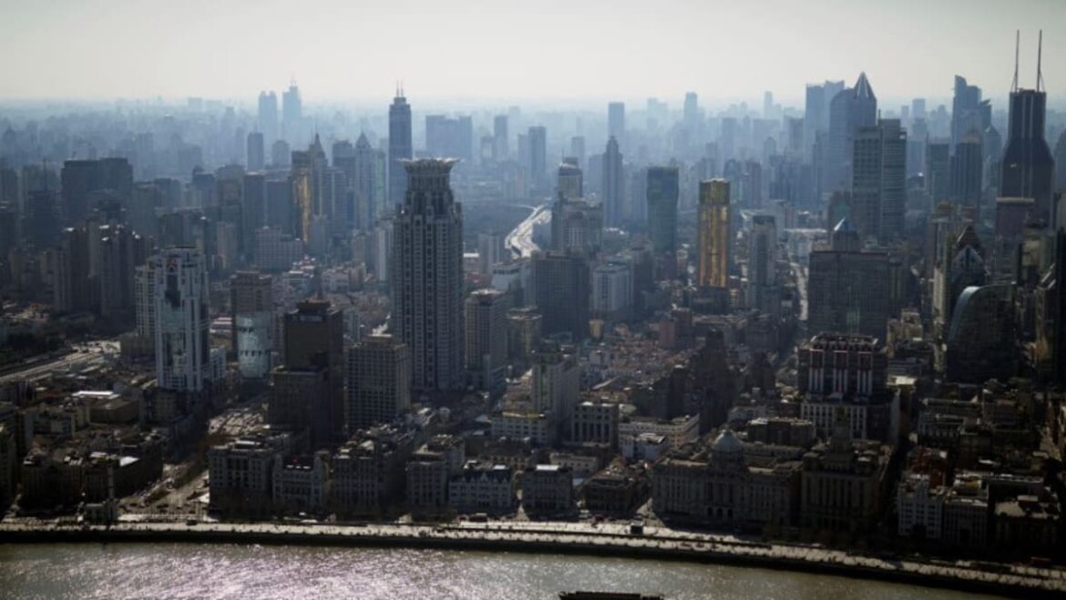 Asian companies remain committed to China despite economic headwinds, trade tensions