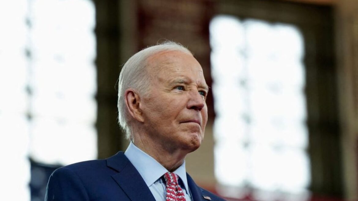 Biden vetoes congressional disapproval of SEC accounting bulletin on crypto assets