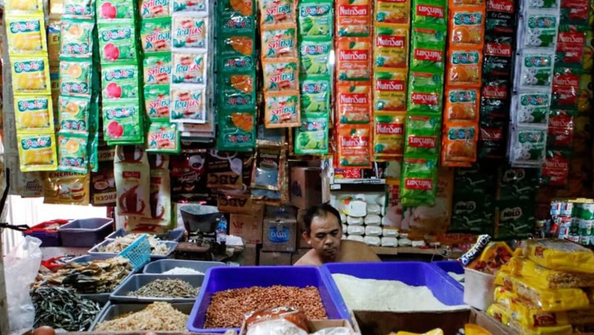 Indonesia’s inflation rate cools in May, comes in below forecast