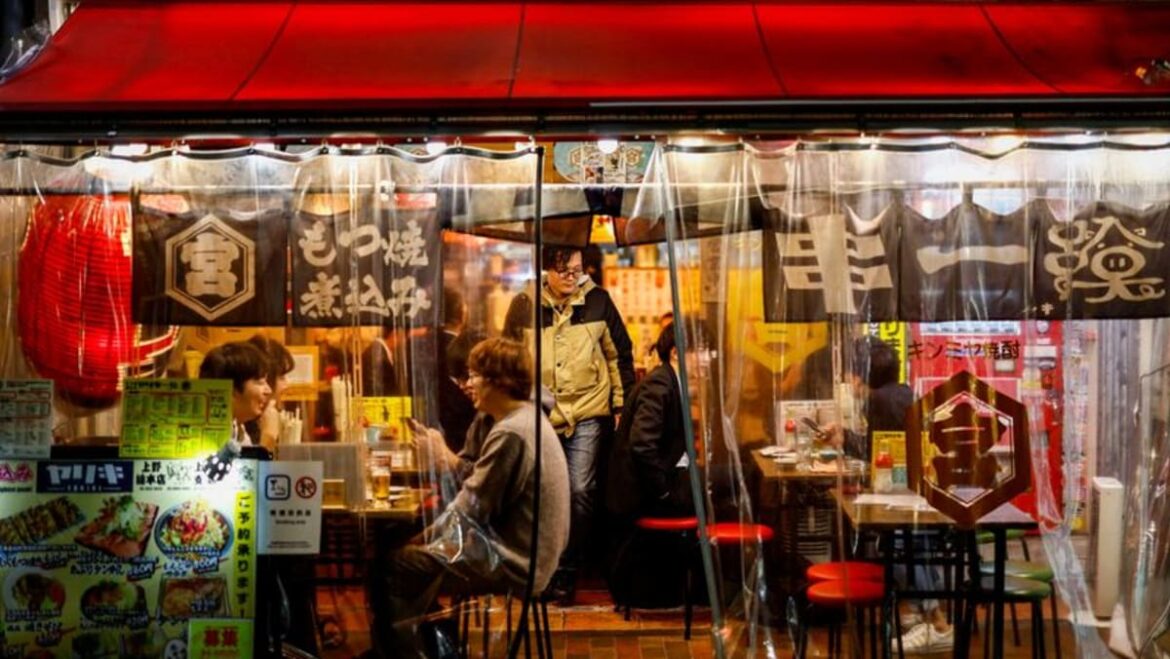 Japan’s service sector mood hits nearly 2-year low in May