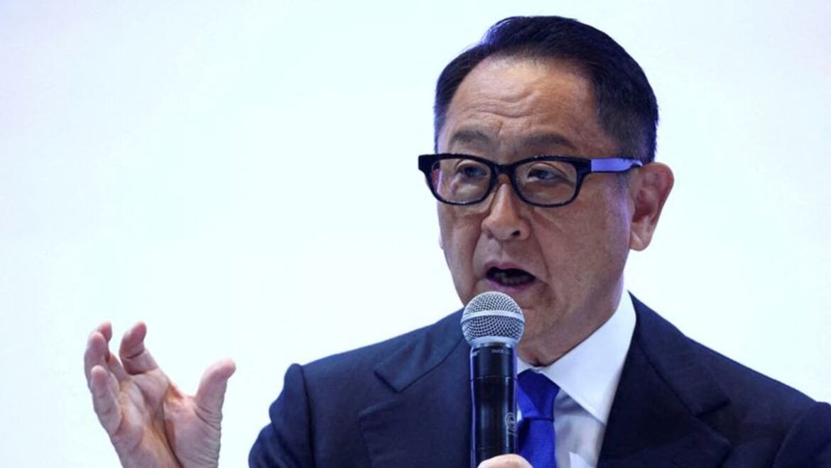 Toyota’s chairman sees shareholder backing slide to 72% amid governance concerns