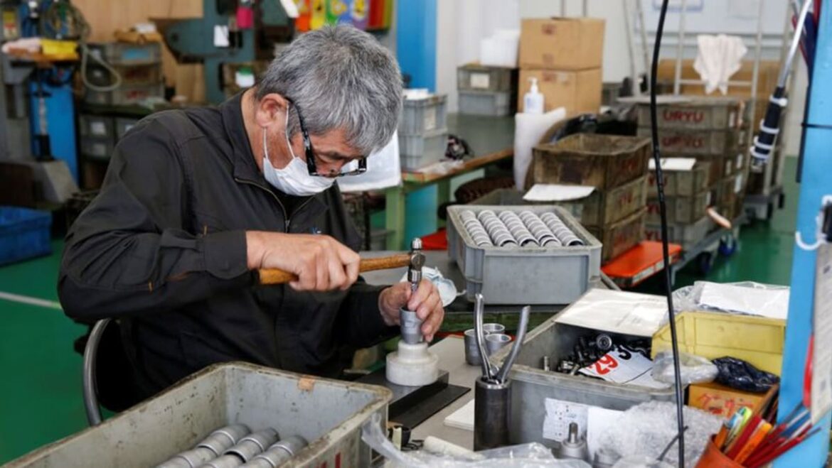 Japan’s GDP downgrade, shaky business mood cloud BOJ hike timing